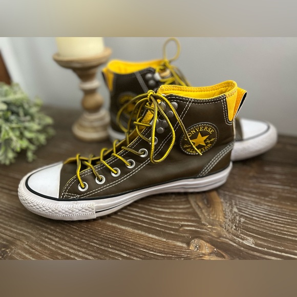 Converse Chuck Taylor City Hiker Leather High Top Sneakers Brown Yellow Sz 7M 9W - Picture 9 of 16